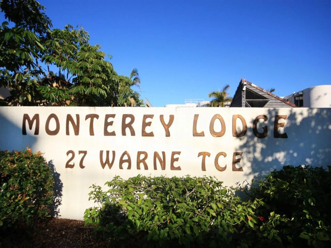 Apartment Monterey Lodge Unit 10 27 Warne Terrace Kings Beach Caloundra