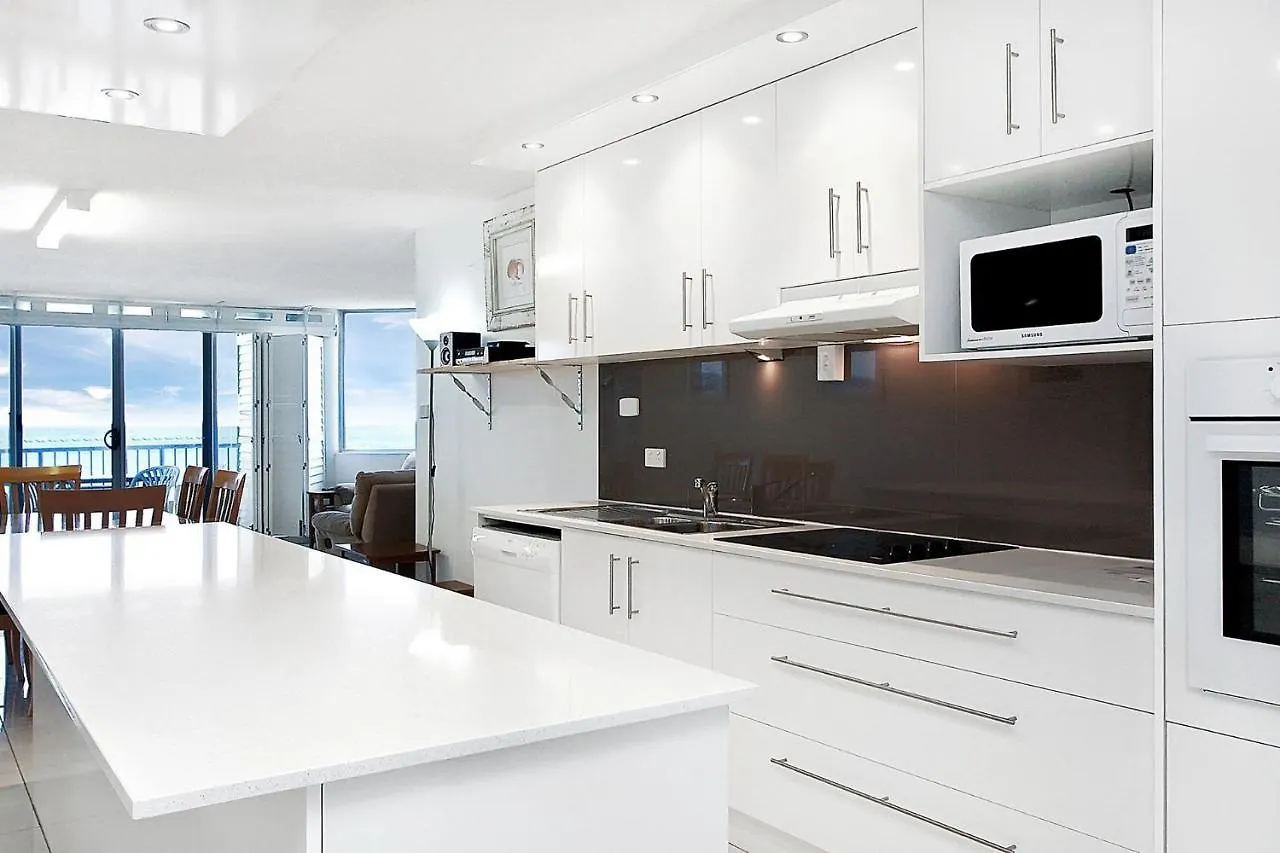 Monterey Lodge Unit 10 27 Warne Terrace Kings Beach Caloundra Apartment