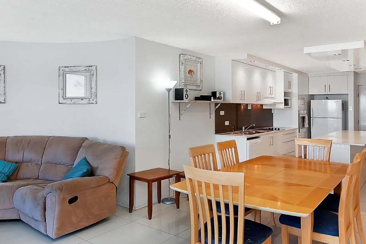 Apartment Monterey Lodge Unit 10 27 Warne Terrace Kings Beach Caloundra